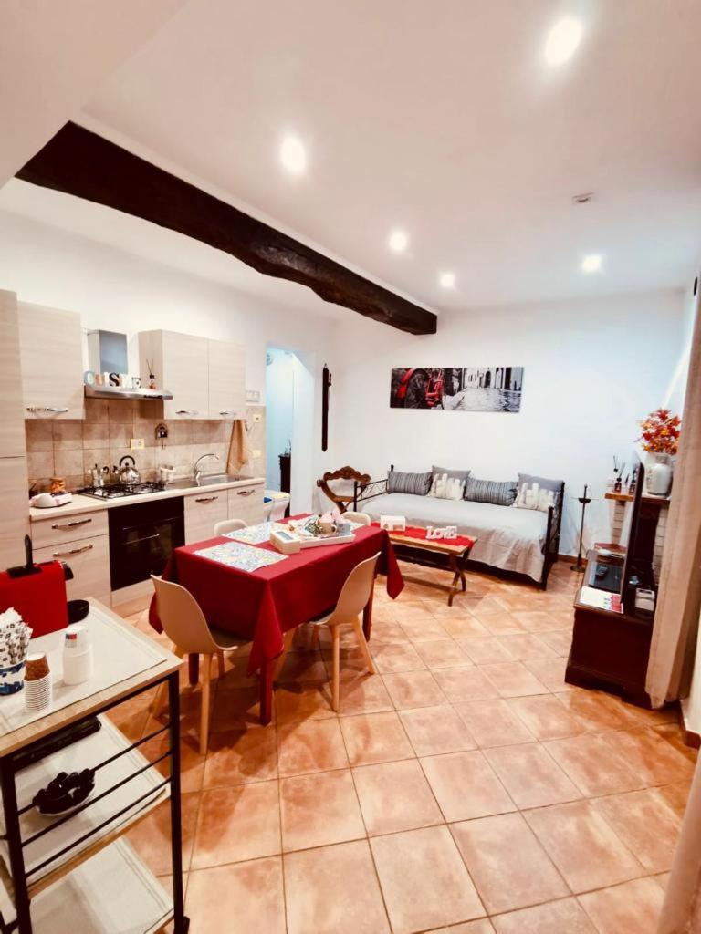 Ferienwohnung La Casa Del Borgo Anagni Exterior foto